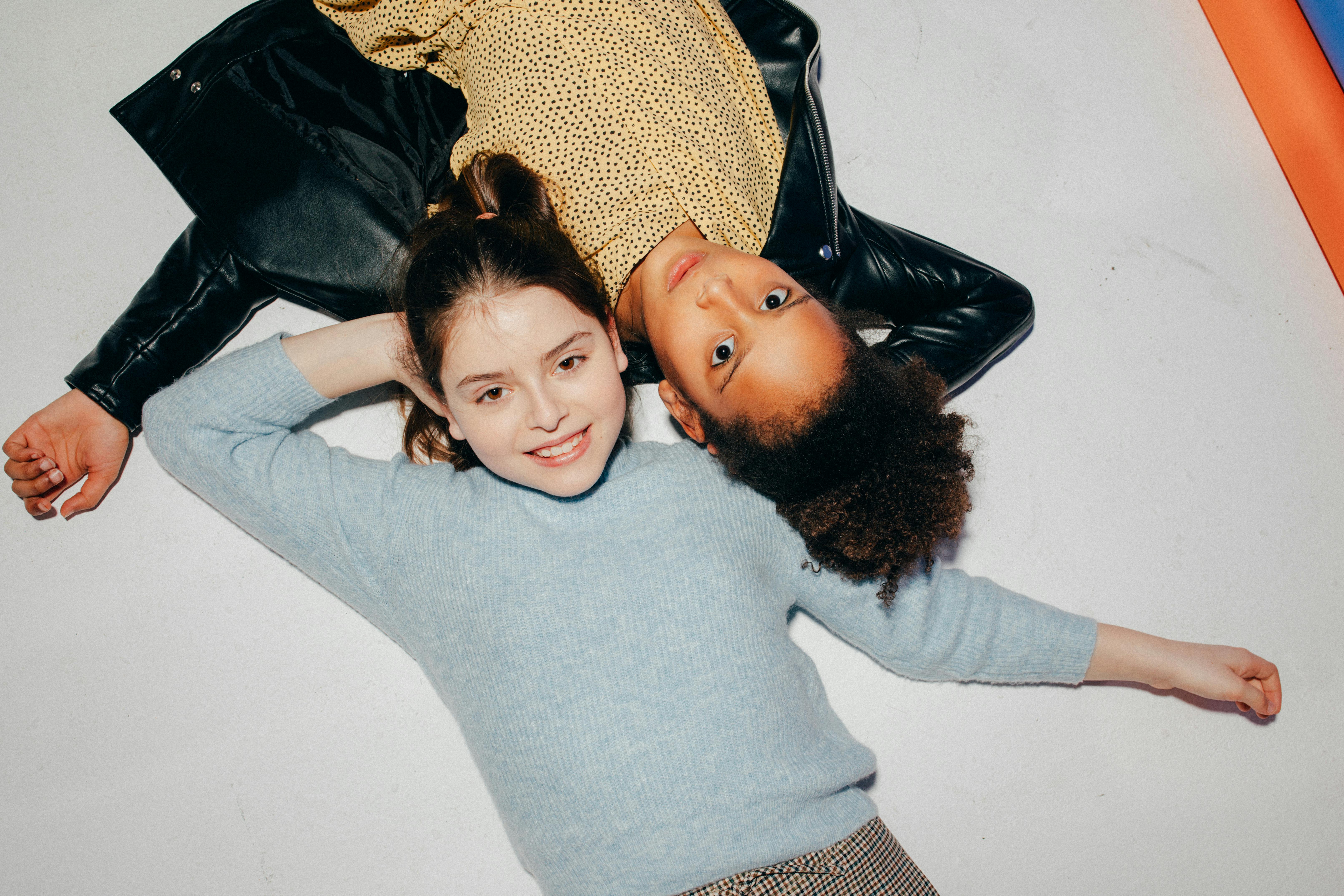 影片海报：风暴前的礼堂