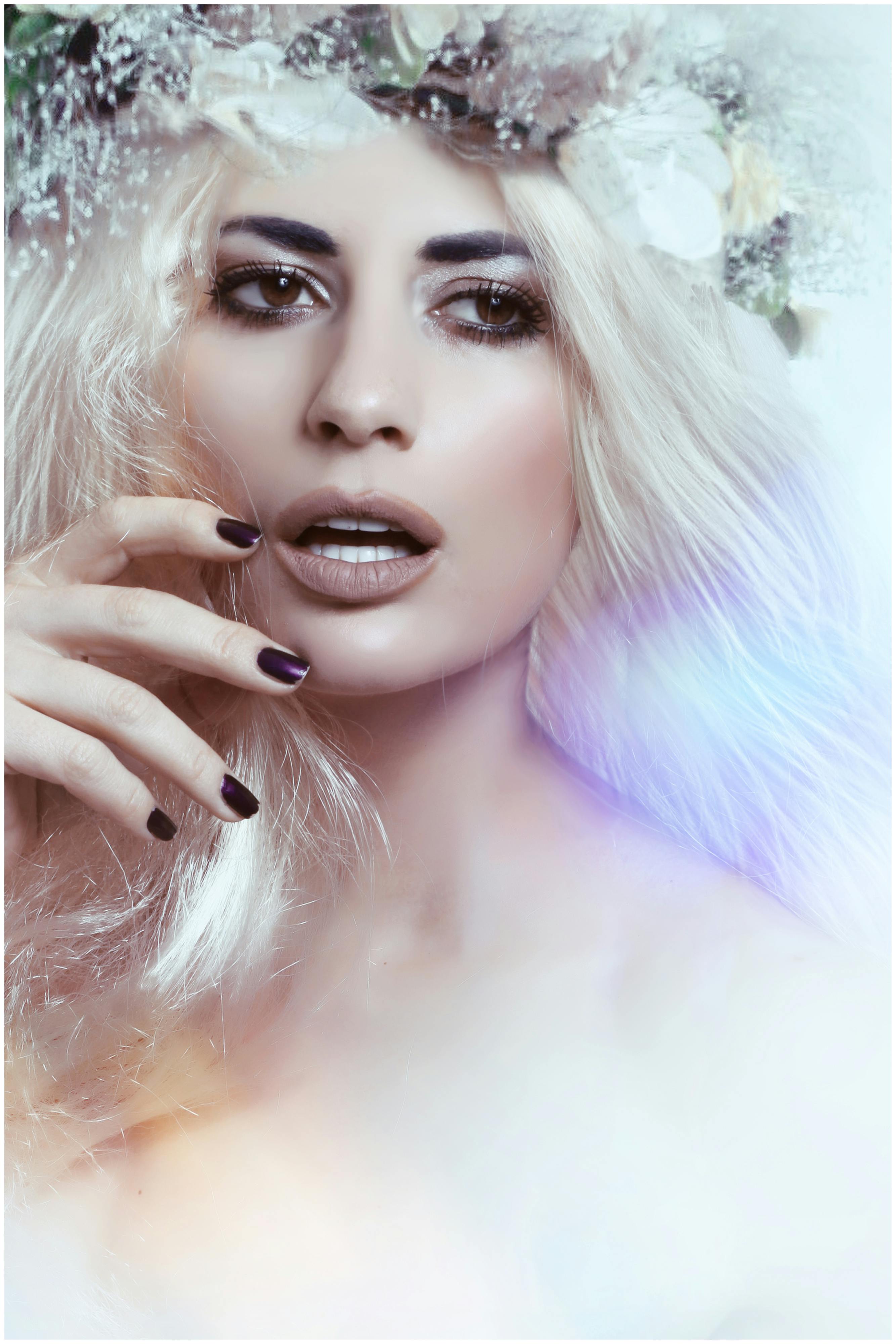 短剧海报：旧城夜市的秘密